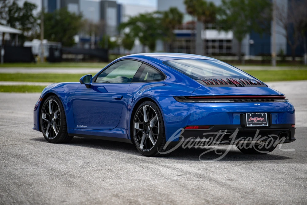 2026 Porsche 992 Carrera T - Image 16 of 29