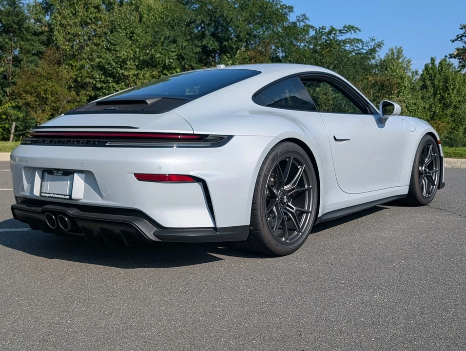 2026 Porsche 992 Carrera - Image 12 of 31