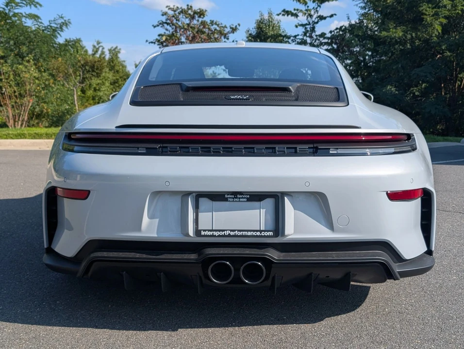 2026 Porsche 992 Carrera - Image 10 of 31