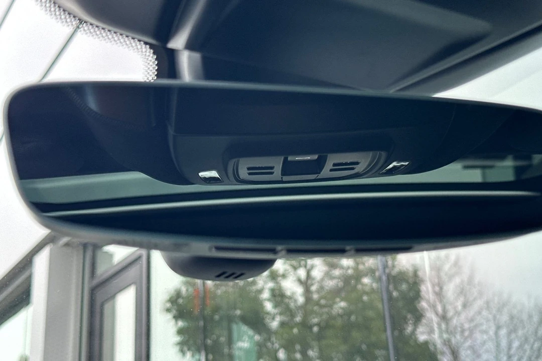 2026 Porsche 976 Panamera - Image 21 of 21