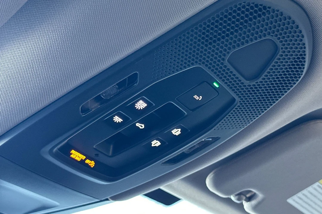 2026 Porsche 976 Panamera - Image 20 of 21