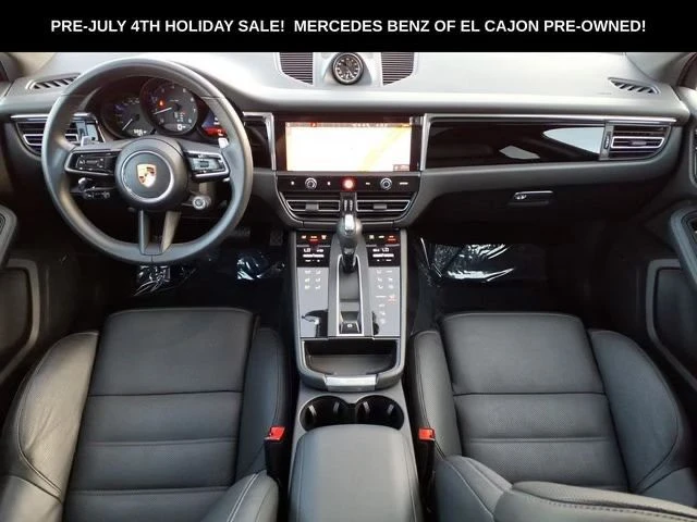 2026 Porsche Macan Electric - Image 4 of 11