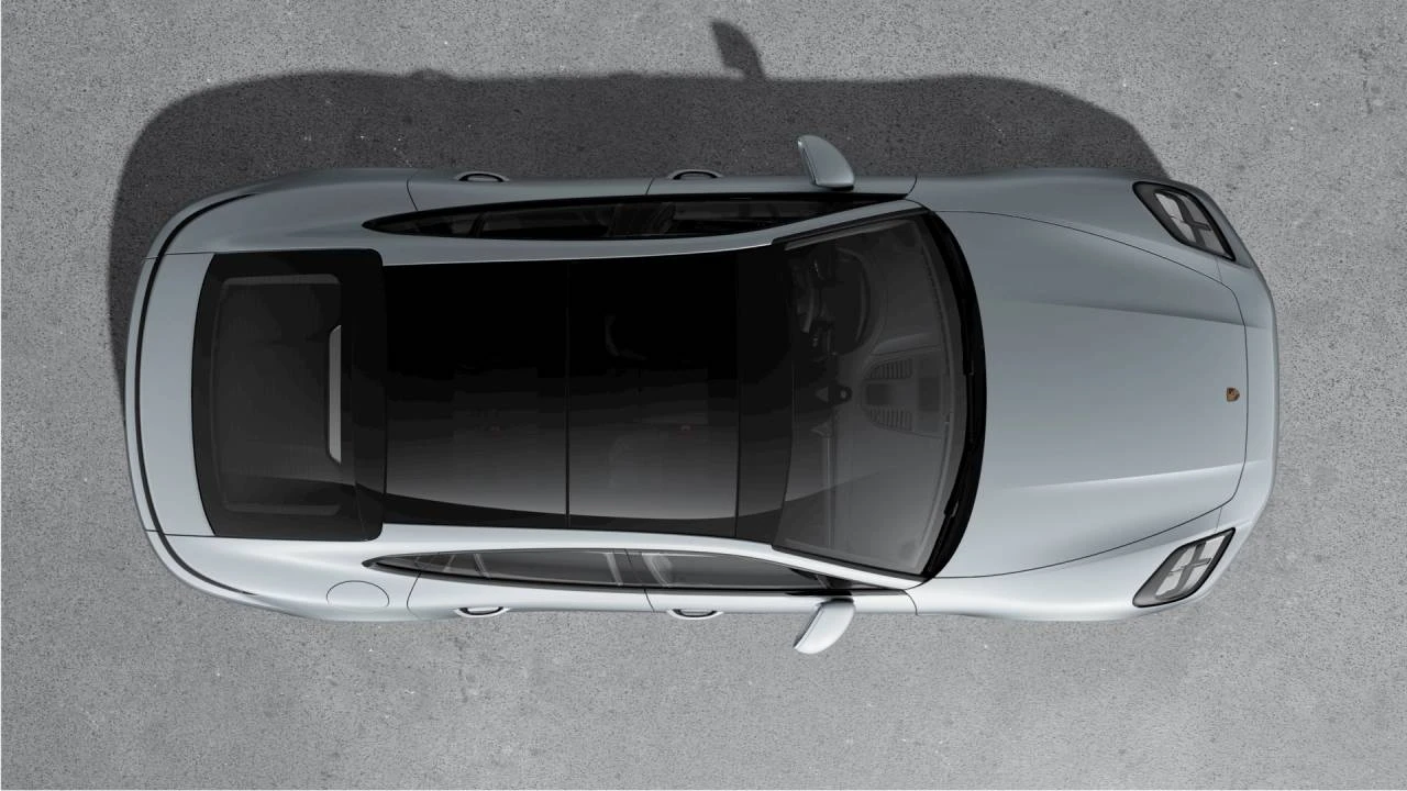 2026 Porsche 976 Panamera - Image 4 of 10