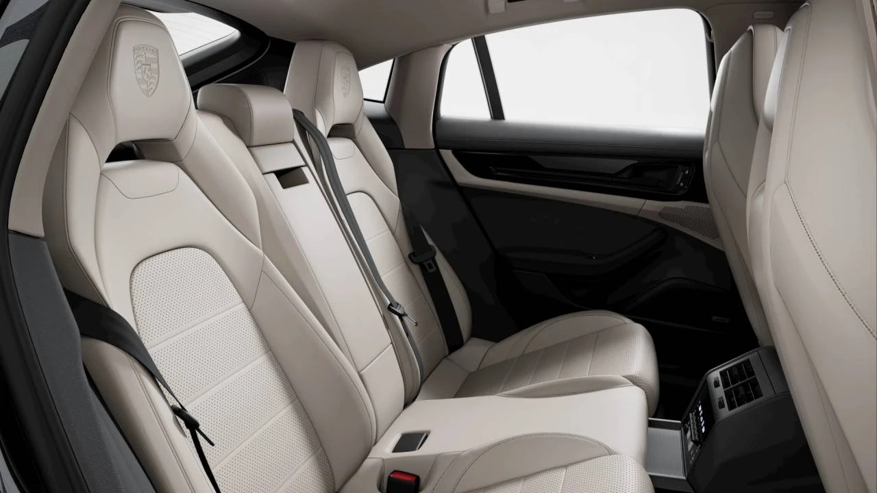 2026 Porsche 976 Panamera - Image 10 of 10