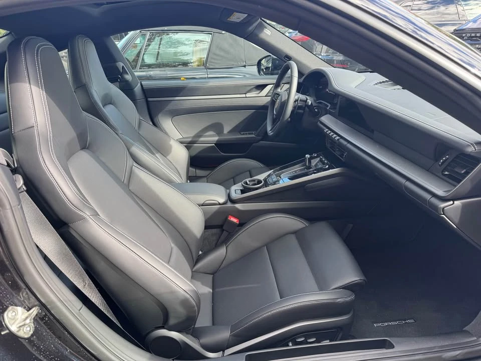 2026 Porsche 992 Carrera - Image 4 of 6