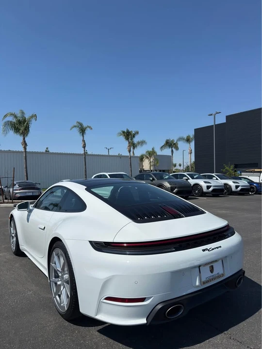 2026 Porsche 992 Carrera - Image 5 of 8
