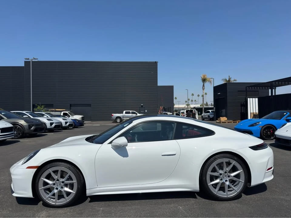 2026 Porsche 992 Carrera - Image 2 of 8