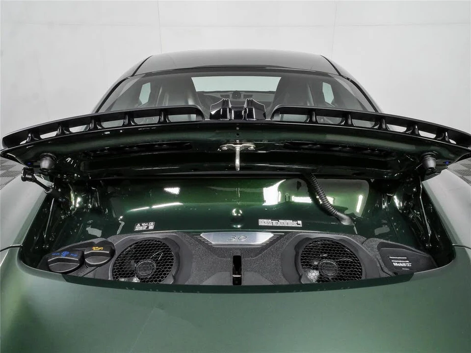 2026 Porsche 992 Carrera - Image 29 of 31