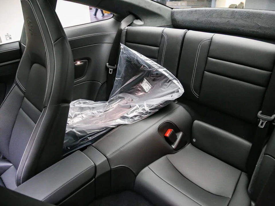 2026 Porsche 992 Carrera - Image 25 of 31