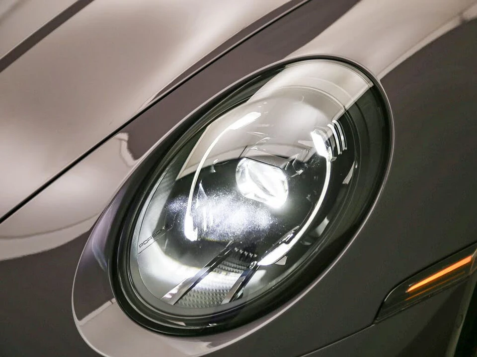 2026 Porsche 992 Carrera - Image 11 of 31