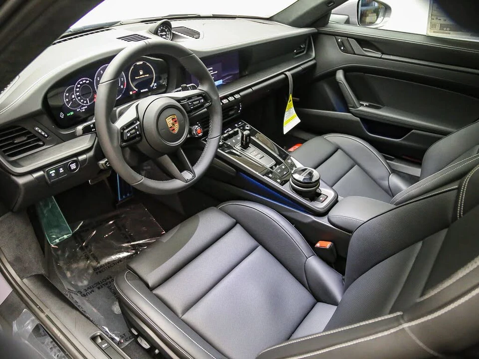 2026 Porsche 992 Carrera - Image 4 of 31