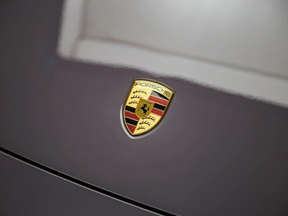 2026 Porsche 992 Carrera - Image 12 of 31