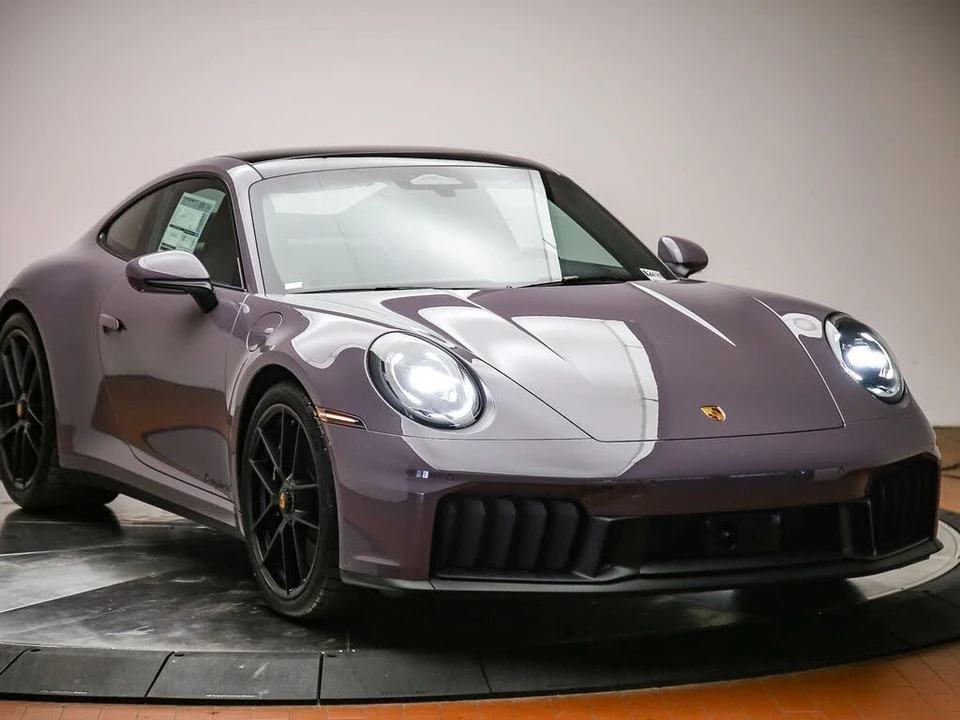 2026 Porsche 992 Carrera - Image 9 of 31