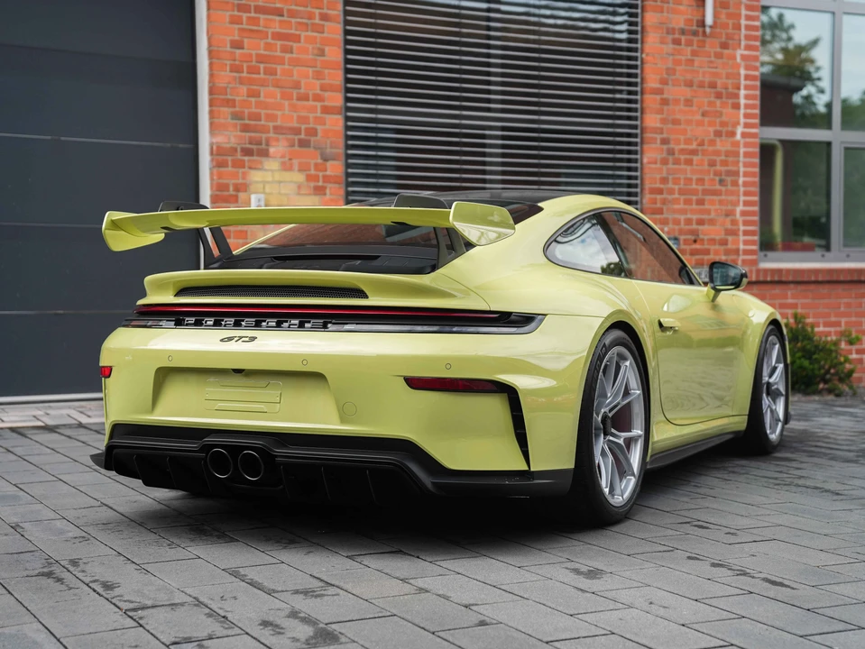 2026 Porsche 992 GT3 - Image 12 of 31