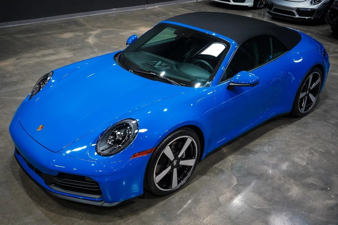 2026 Porsche - Image 29 of 31
