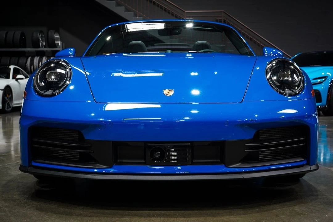 2026 Porsche - Image 8 of 31