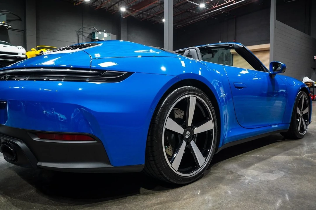 2026 Porsche - Image 18 of 31