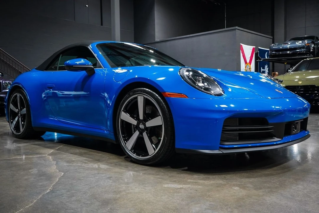 2026 Porsche - Image 24 of 31