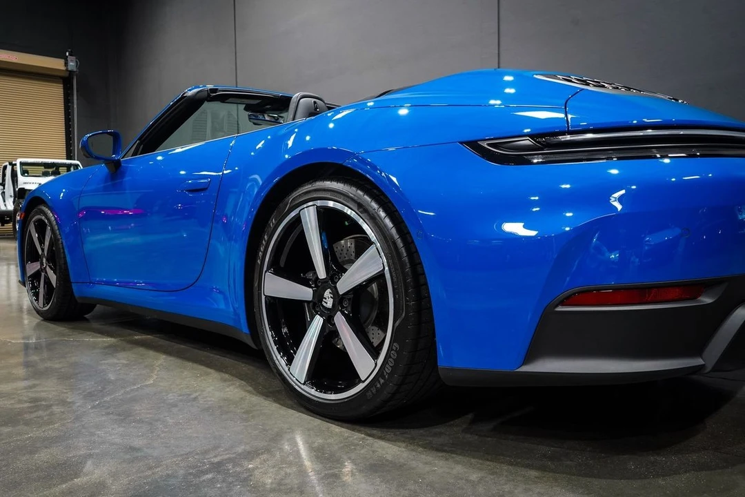 2026 Porsche - Image 14 of 31