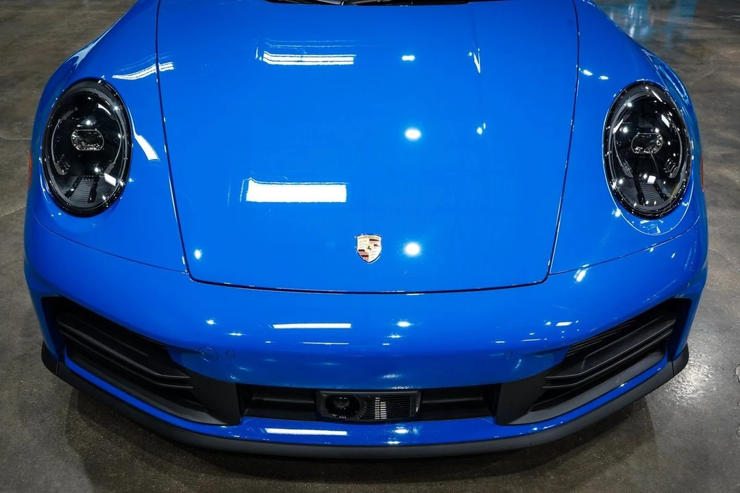 2026 Porsche - Image 9 of 31