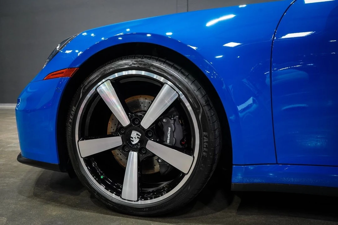 2026 Porsche - Image 11 of 31