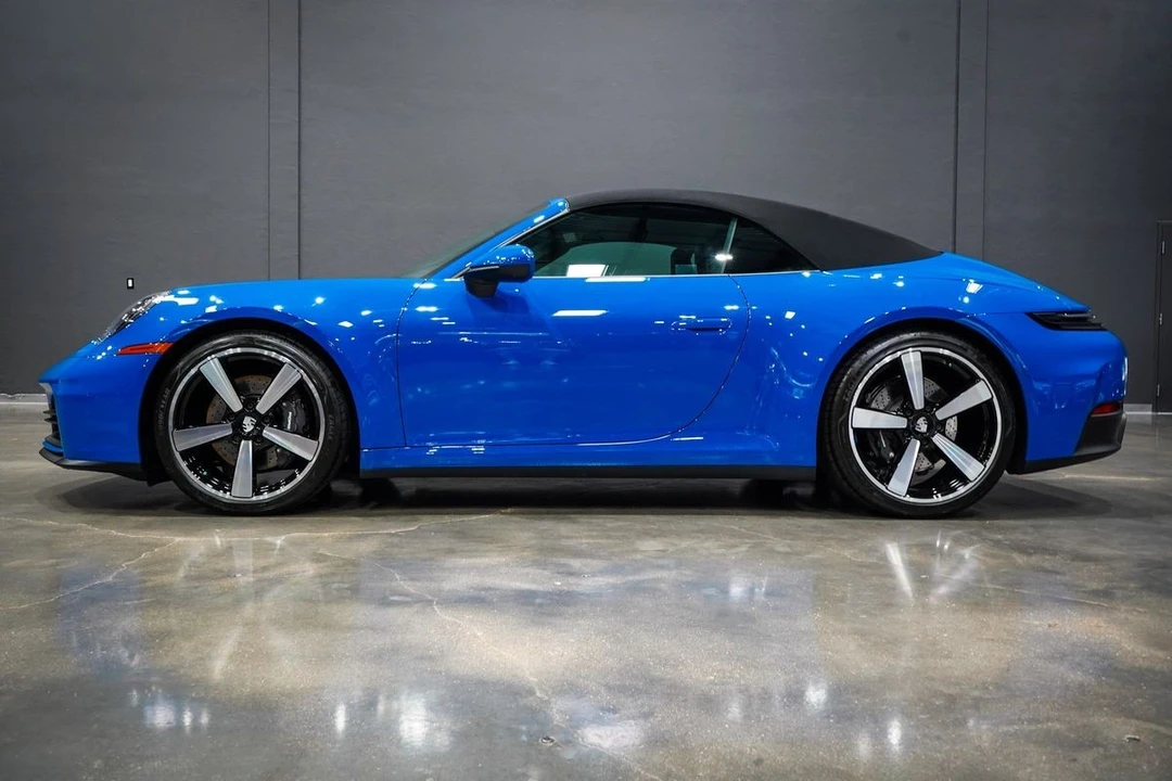2026 Porsche - Image 20 of 31