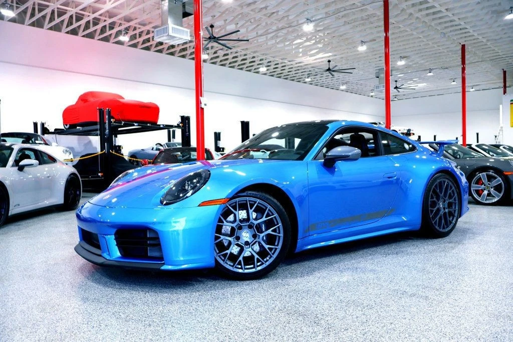 2026 Porsche 992 Carrera T - Image 5 of 12