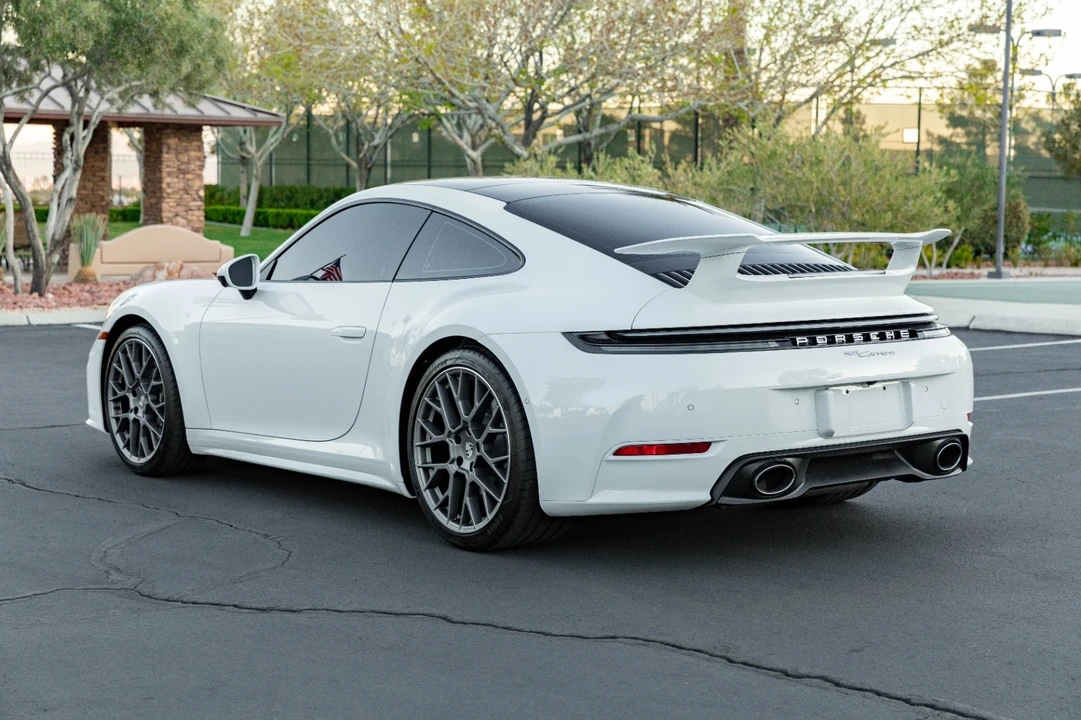2026 Porsche 992 Carrera - Image 4 of 21
