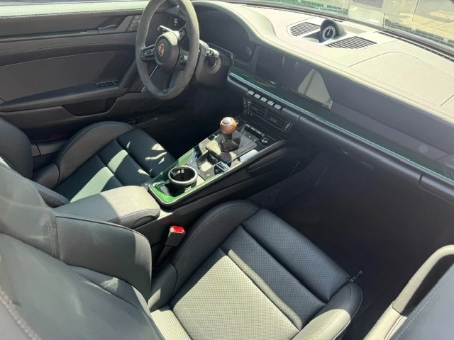 2026 Porsche 992 Carrera - Image 10 of 15