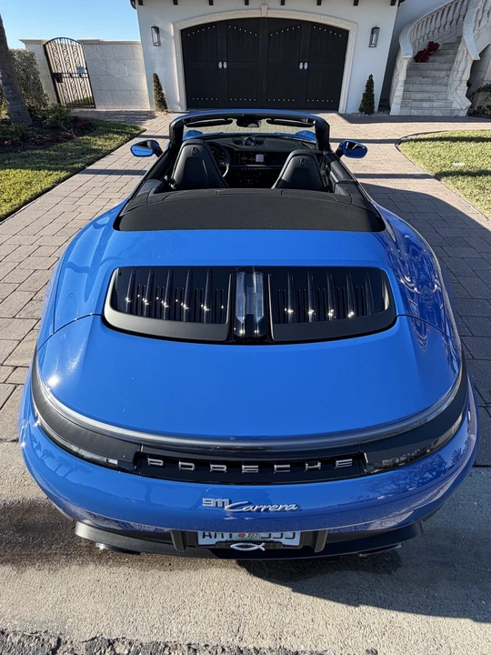 2026 Porsche 992 Carrera - Image 16 of 21