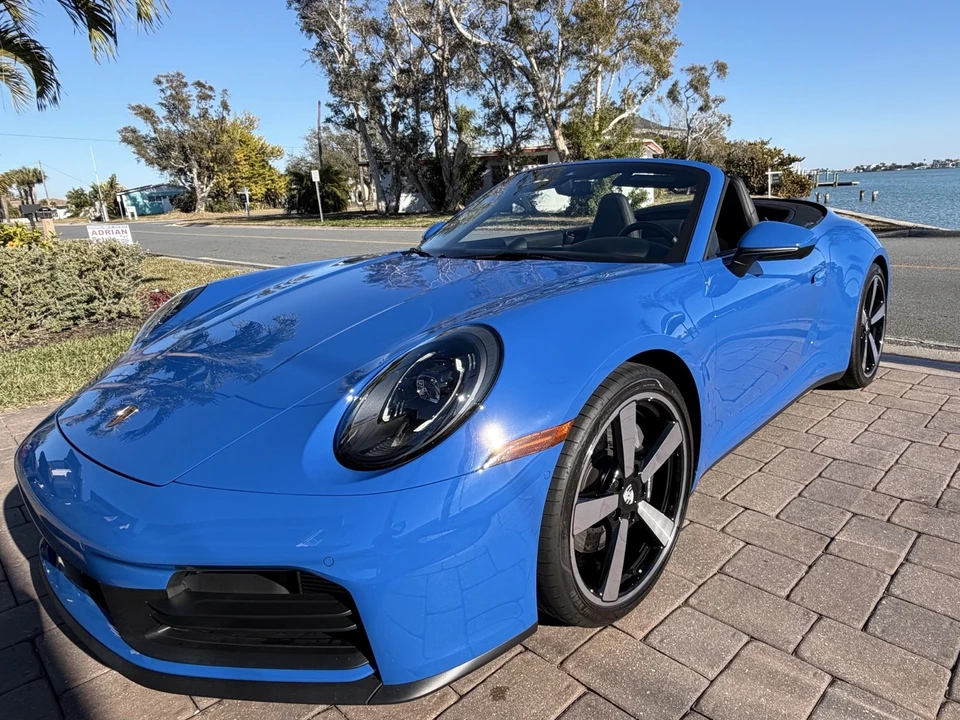 2026 Porsche 992 Carrera - Image 15 of 21
