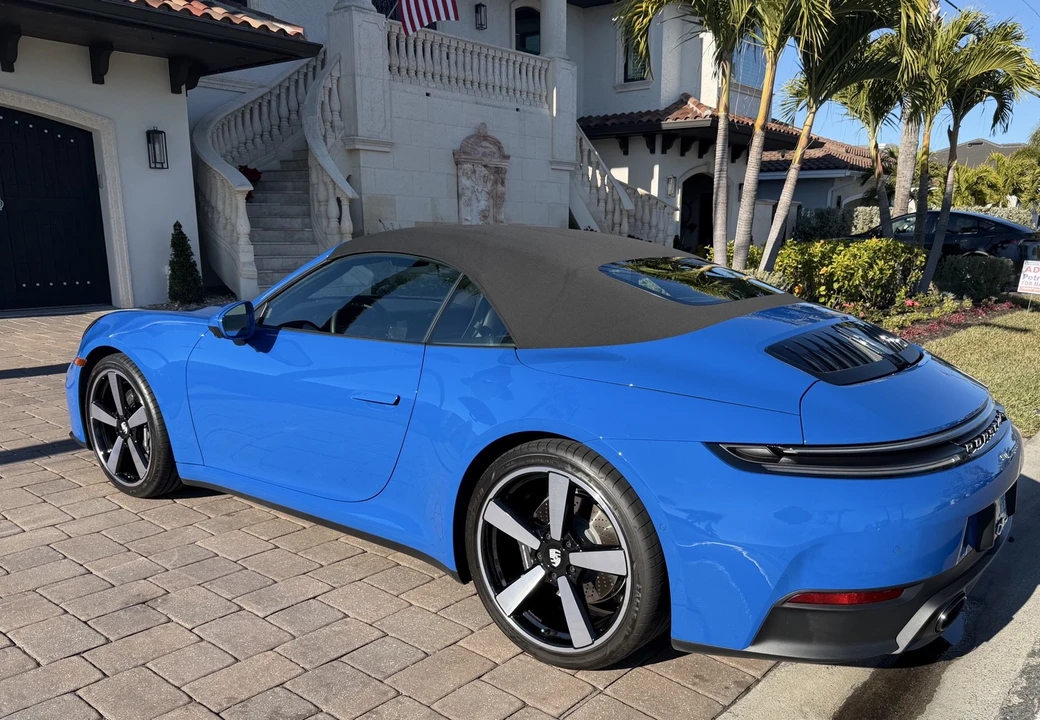 2026 Porsche 992 Carrera - Image 17 of 21