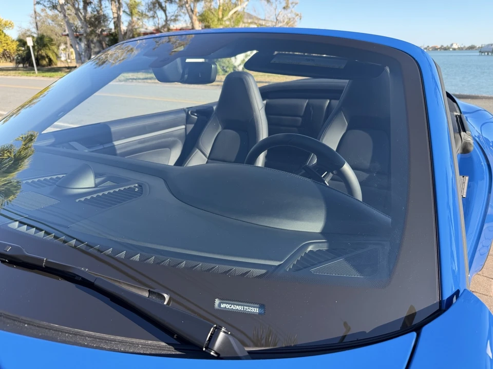 2026 Porsche 992 Carrera - Image 11 of 21
