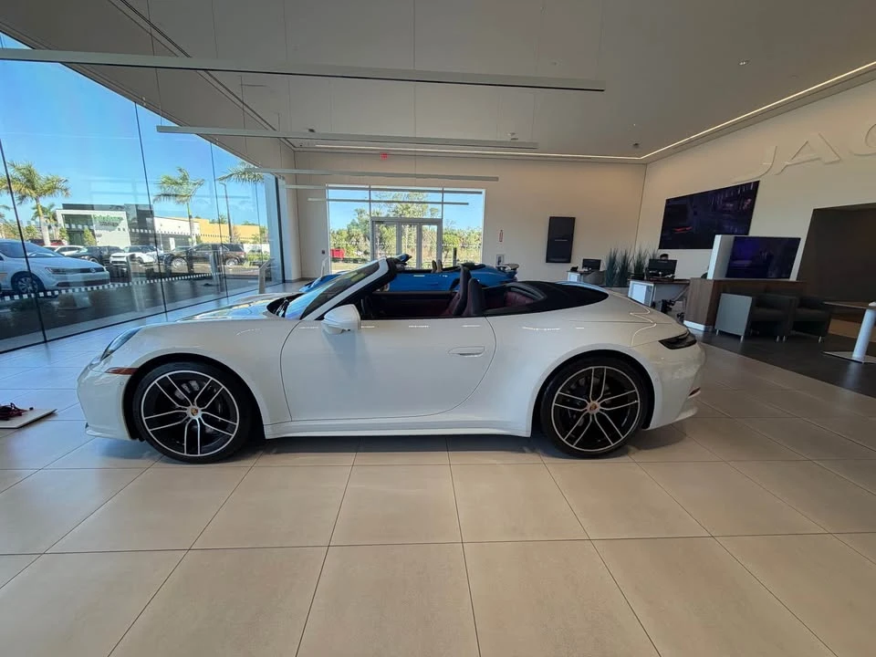 2026 Porsche 992 Carrera - Image 3 of 5