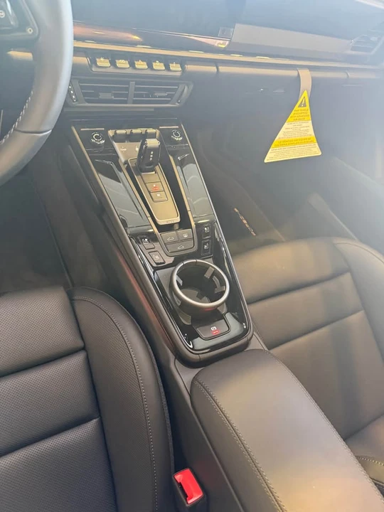 2026 Porsche 992 Carrera - Image 5 of 8