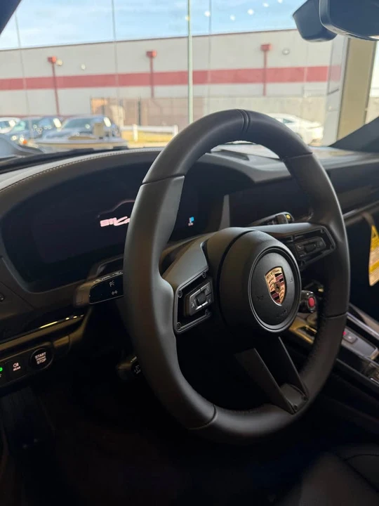 2026 Porsche 992 Carrera - Image 6 of 8