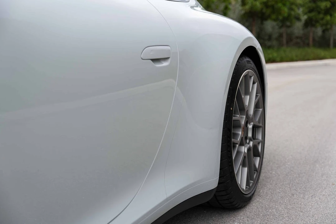 2026 Porsche 992 Carrera - Image 12 of 31