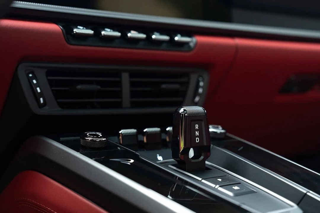 2026 Porsche 992 Carrera - Image 30 of 31