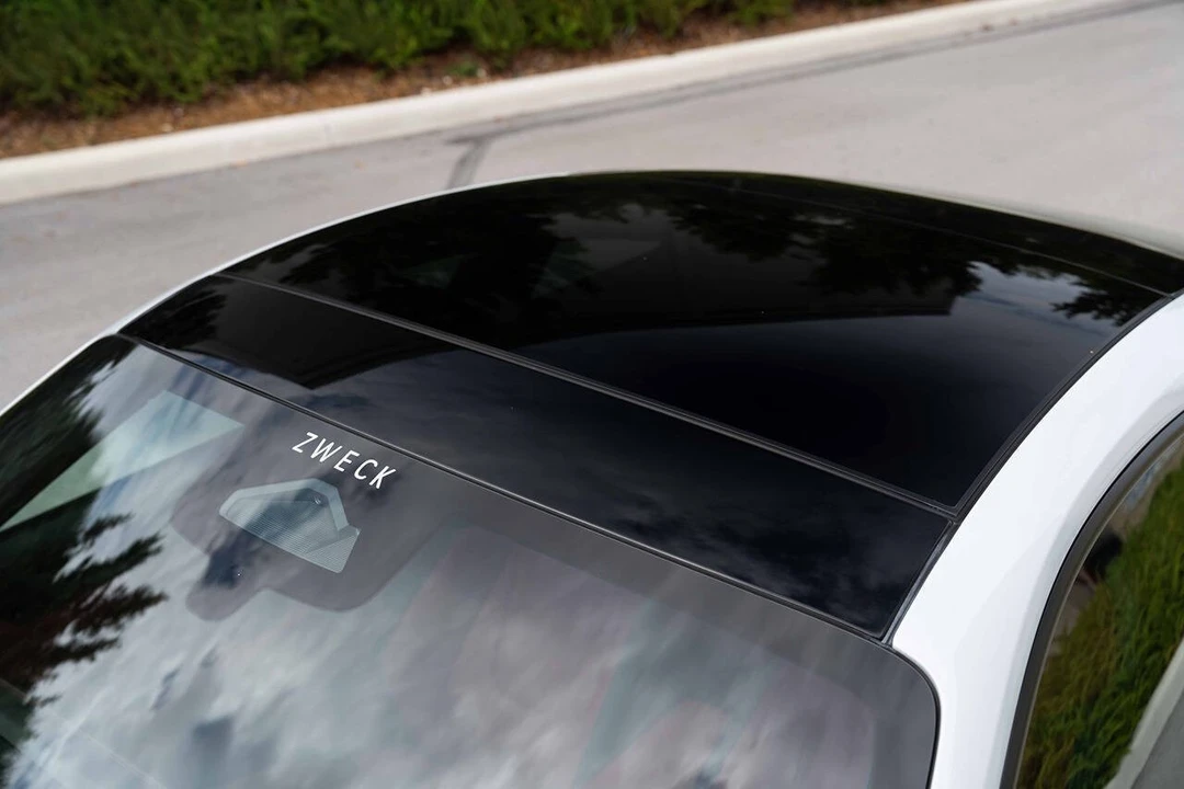 2026 Porsche 992 Carrera - Image 11 of 31