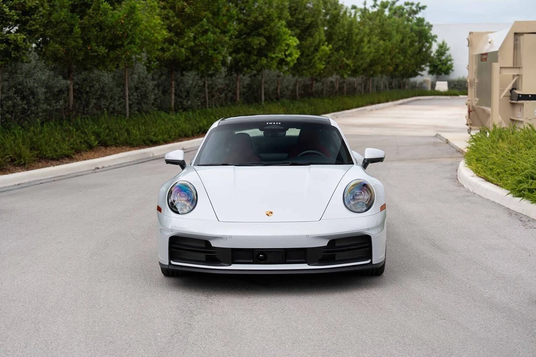 2026 Porsche 992 Carrera - Image 6 of 31