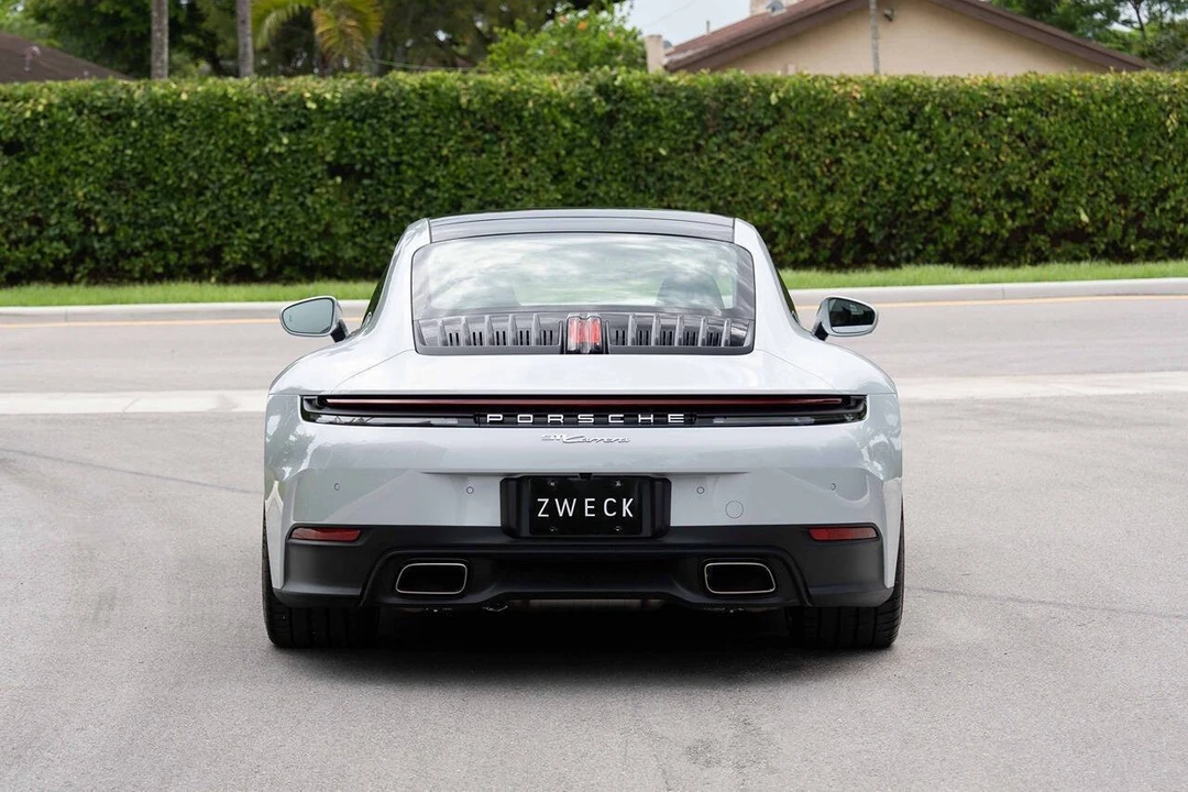 2026 Porsche 992 Carrera - Image 16 of 31
