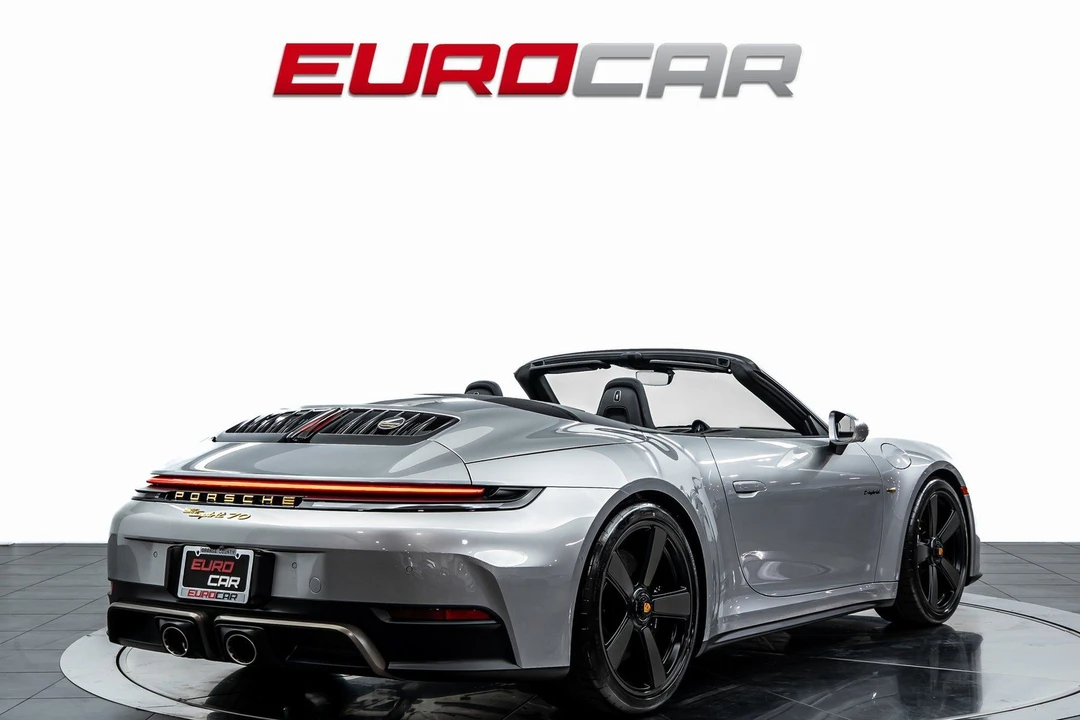 2026 Porsche 911 - Image 7 of 31