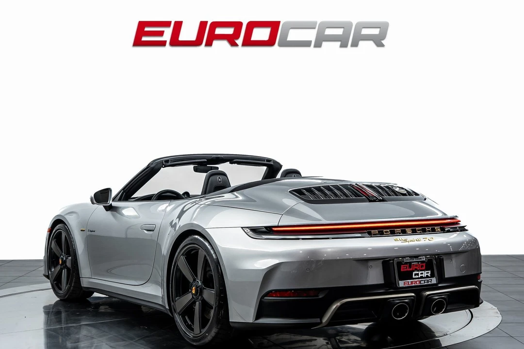 2026 Porsche 911 - Image 4 of 31