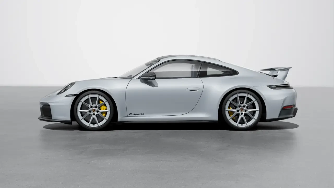 2026 Porsche 992 Carrera GTS - Image 16 of 30