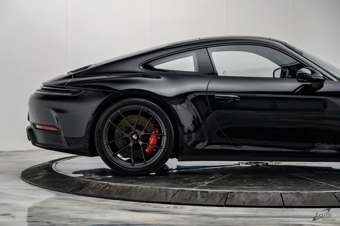 2026 Porsche 911 - Image 20 of 31