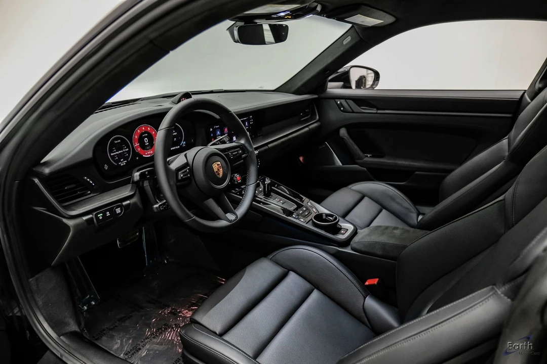 2026 Porsche 911 - Image 2 of 31