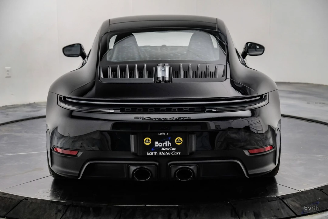 2026 Porsche 911 - Image 13 of 31