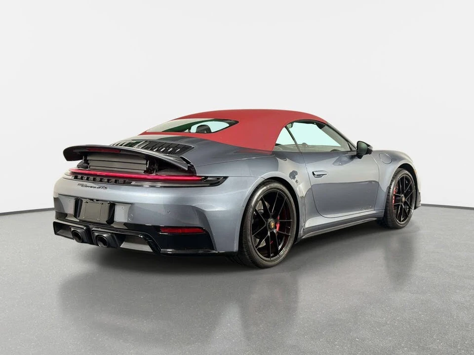 2026 Porsche 911 - Image 3 of 31