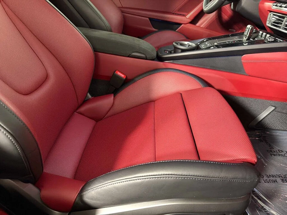 2026 Porsche 911 - Image 24 of 31