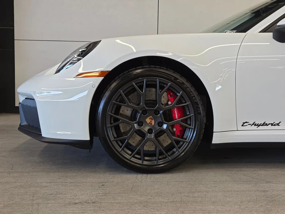2026 Porsche 992 Carrera GTS - Image 9 of 31